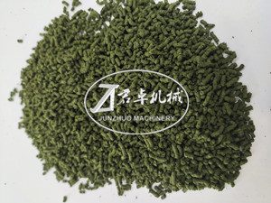Moringa leaf powder tested by ZK250 rotary granulator